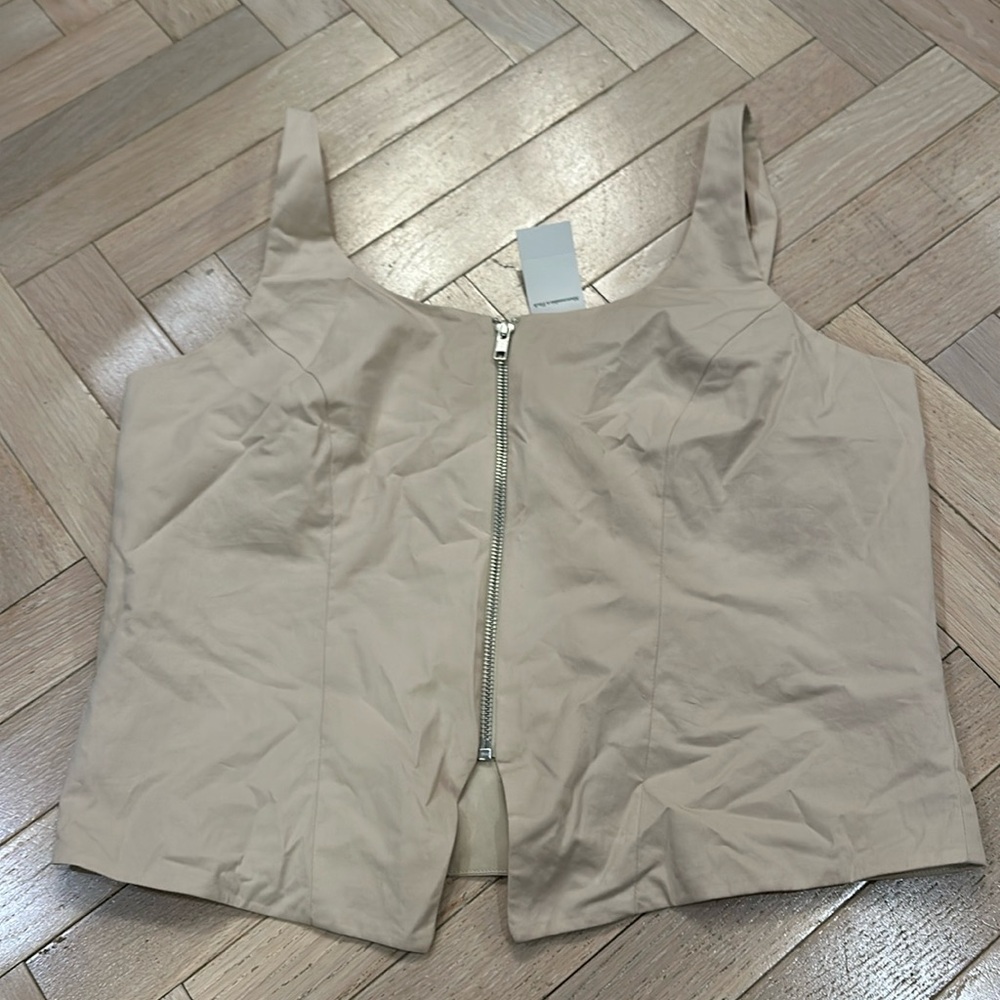 Abercrombie and Fitch Tank Zip NWT large